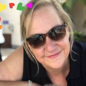 Meet your Posher, Connie